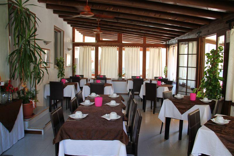 Albergo Al Pescatore เบรนโซเน ซูล การ์ดา ภายนอก รูปภาพ