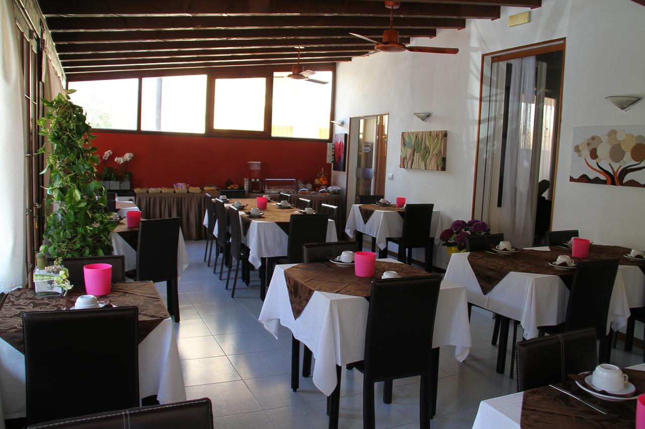 Albergo Al Pescatore เบรนโซเน ซูล การ์ดา ภายนอก รูปภาพ