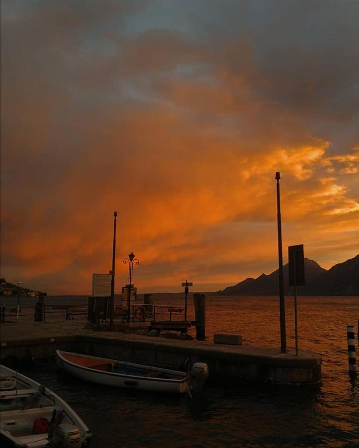 Albergo Al Pescatore เบรนโซเน ซูล การ์ดา ภายนอก รูปภาพ